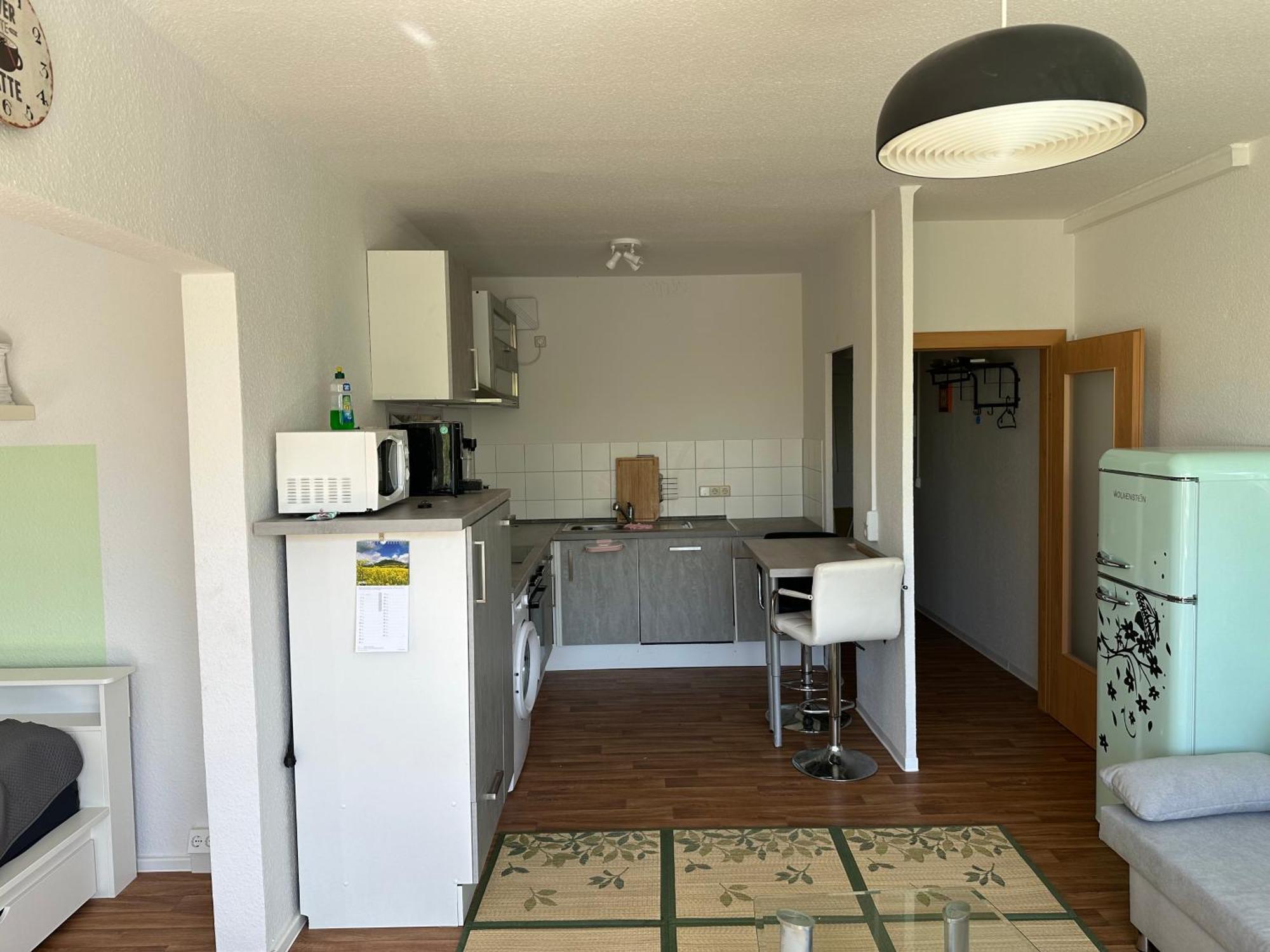 Ruhige Sonnige 1,5 Zimmer Wohnung Erfurt Bagian luar foto